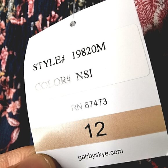 NWT Gabby Skye Women's 12 RN# 67473 Floral Zipper Dress Tribal Boho Blue Red - Picture 4 of 16